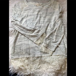 Maison Jules lacey top